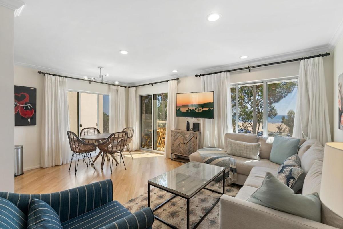 Apartment The Andalusite - Oceanfront Steps From The Los Angeles